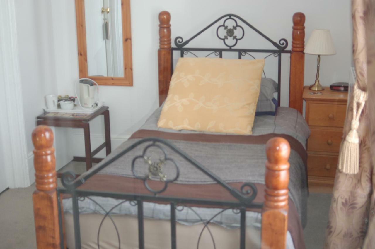 Bed and Breakfast Knights Rest Шанклин Экстерьер фото